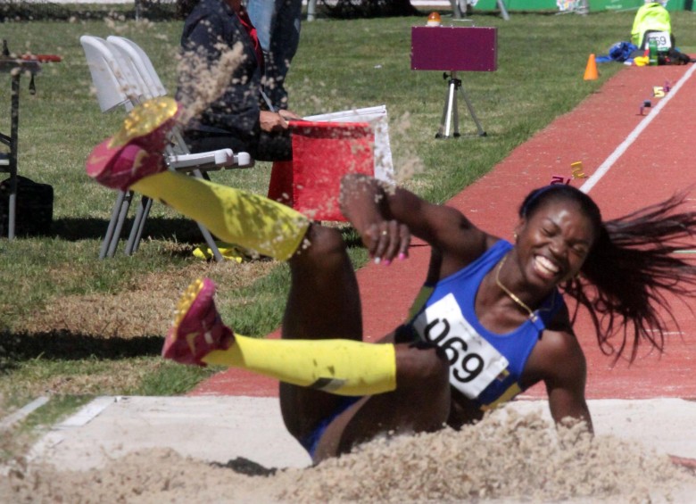 La atleta de triple salto colombiana, Caterine Ibargüen, logró su clasificación a la final de su modalidad en el Mundial de Atletismo de Pekín, China. FOTO ARCHIVO