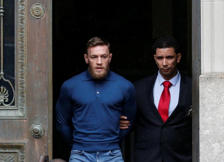 Conor McGregor se entregó voluntariamente a la policía. FOTO REUTERS