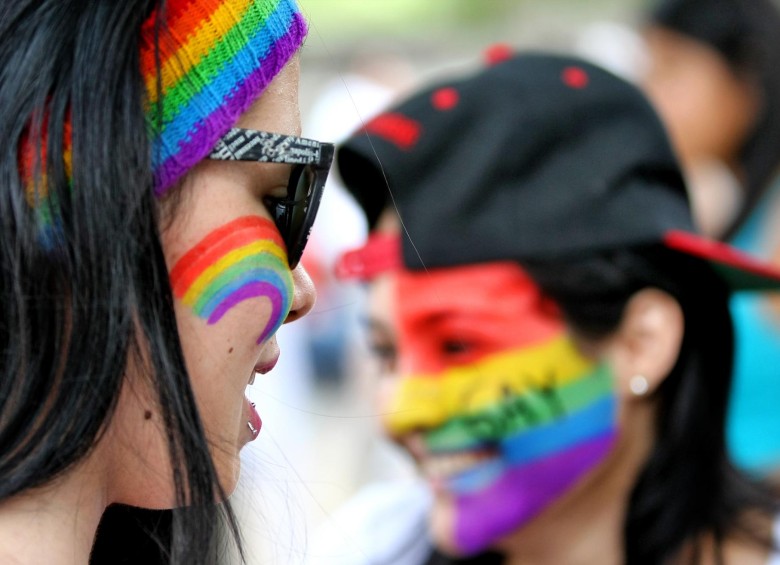 Las celebraciones del Orgullo comenzaron como un homenaje a la rebelión de Stonewall de 1969, cuando clientes homosexuales se plantaron ante una redada policial en un bar neoyorquino. FOTO ARCHIVO