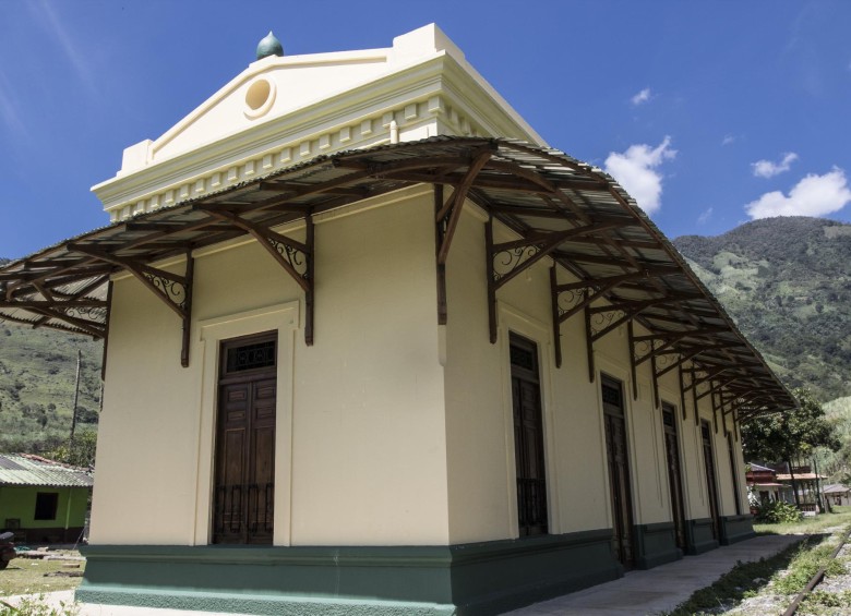 Revive el pasado de las estaciones del ferrocarril de Antioquia