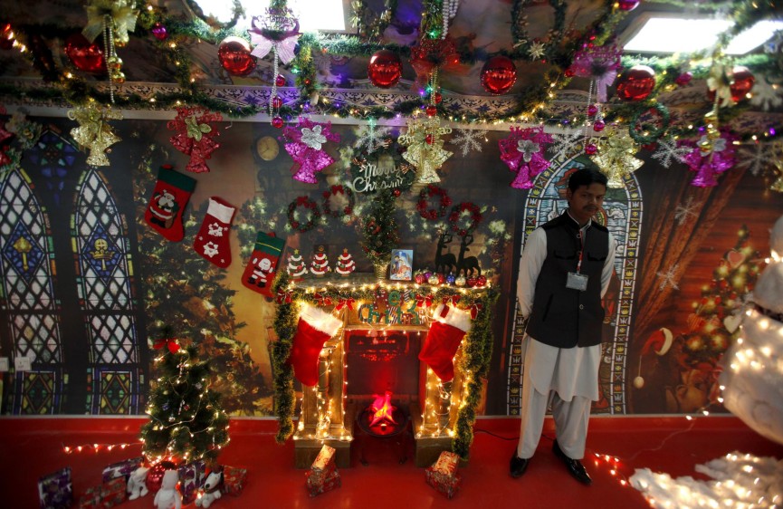 El tren de paz de la Navidad en Pakistan busca la reconciliación en esta época del año. FOTO AP
