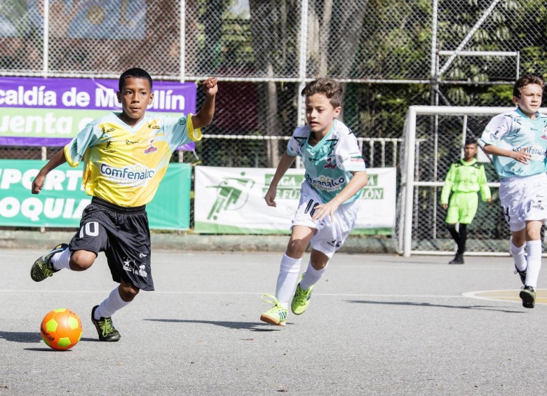 Fútbol de salón tiene hoy su tercer día de competencias. Boca Junior de Bello ya lleva dos triunfos.