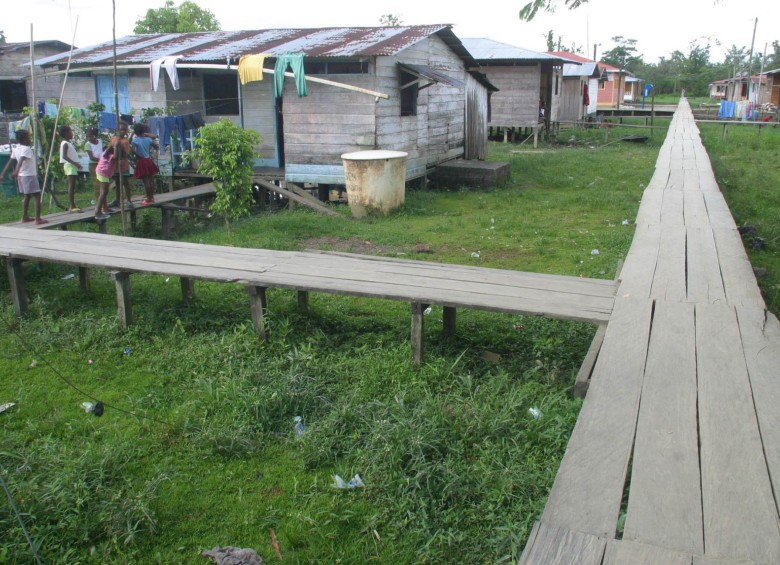La falta de vías de penetración hacen que muchas comunidades rurales estén aisladas del casco urbano de Murindó. Foto Archivo