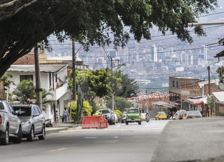 Barrio Aures I de Robledo, noroccidente de Medellín. FOTO MARIO VALENCIA