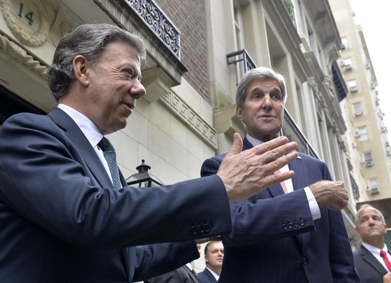 Juan Manuel Santos y John Kerry se reunieron este jueves en Nueva York. FOTO Cortesía SIG/César Carrión