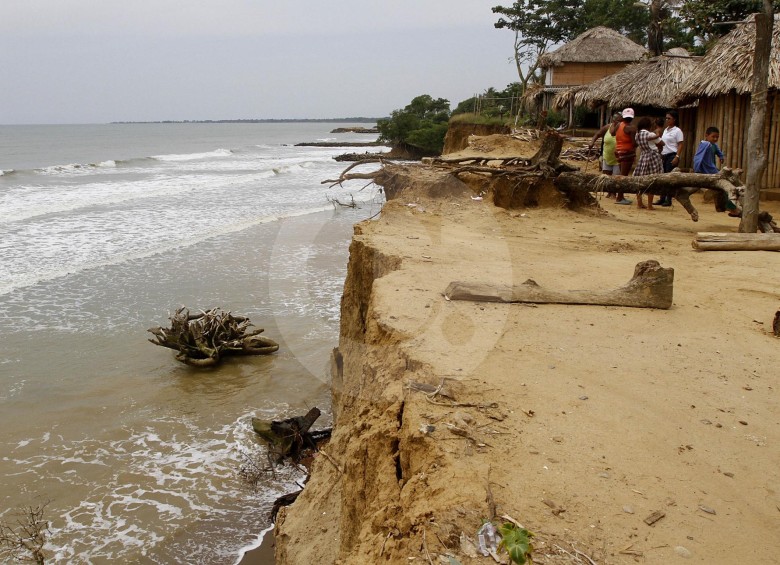 Hay comunidades bajo amenaza de ser arrasadas por el mar, como Arboletes. Foto donaldo zuluaga