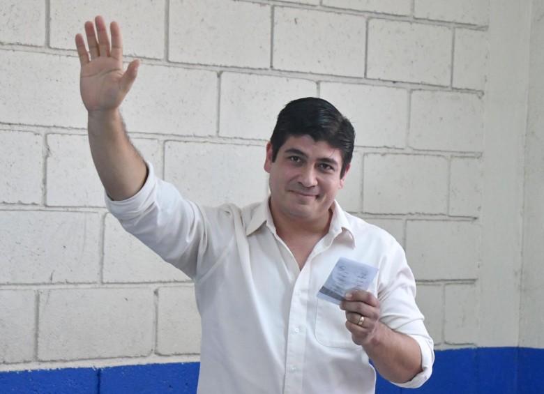 Carlos Alvarado, de Acción Ciudadana, ganó la segunda vuelta y es el nuevo presidente de Costa Rica. Foto AFP