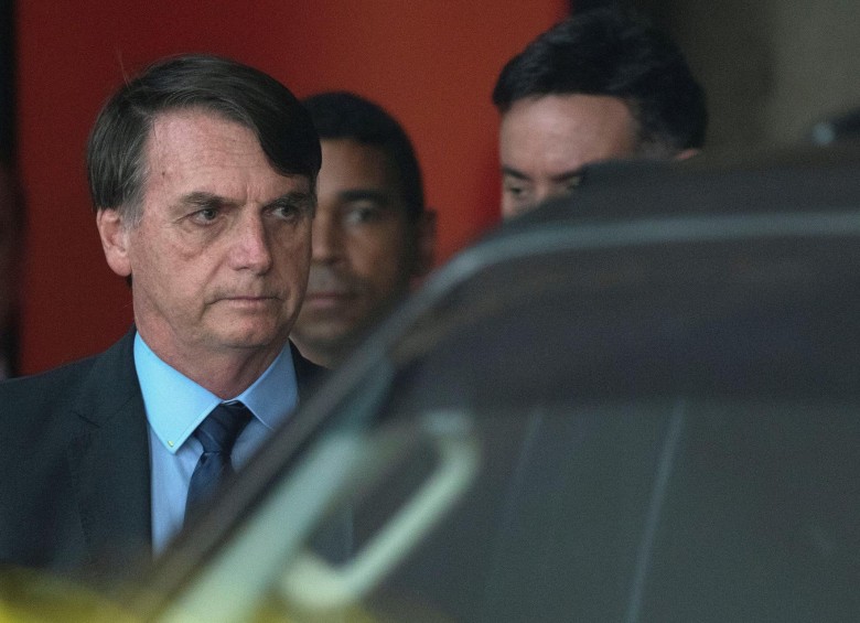 Bolsonaro dice que “regímenes que violan libertades” no irán a su investidura