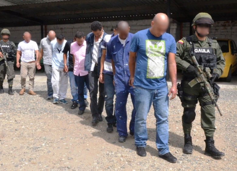 El Gaula de la Policía de Antioquia confirmó este lunes la captura de nueve miembros de la banda delincuencial “los Ingenieros”. FOTO CORTESÍA