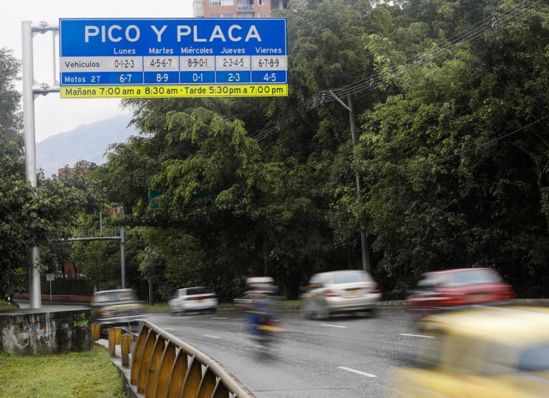 Pico y placa en Medellín, segundo semestre de 2018. FOTO MANUEL SALDARRIAGA