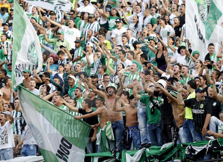 Los verdes no se quedaron atrás y animaron constantemente a su equipo. FOTO Juan Antonio Sánchez
