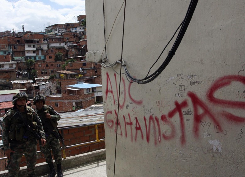 Grafiti pintado en la comuna 13 de Medellín en el 2013. FOTO ARCHIVO