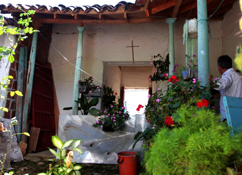 Esta es la casa de Jaime Henao, uno de los habitantes de La Concha que se sienten afectados por la obra. FOTO Andrés Valencia Viñas