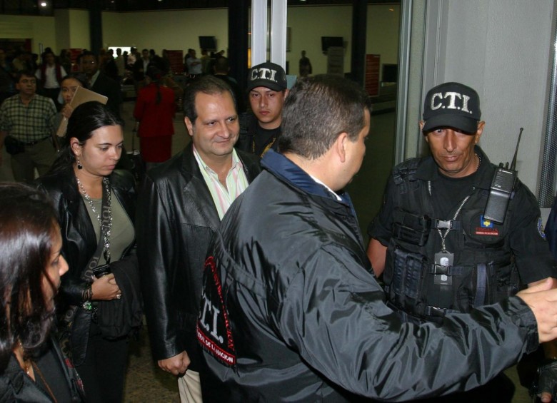 Dieb Maloof, exsenador y uno de los primeros condenados por ‘parapolítica’, fue capturado este miércoles en Barranquilla. FOTO COLPRENSA