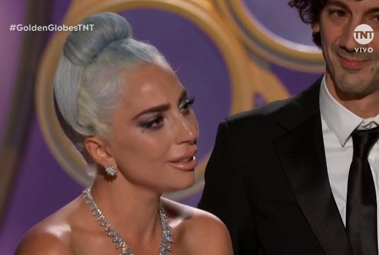 Lady Gaga visiblemente emocionada recibió el premio. FOTO Cortesía TNT