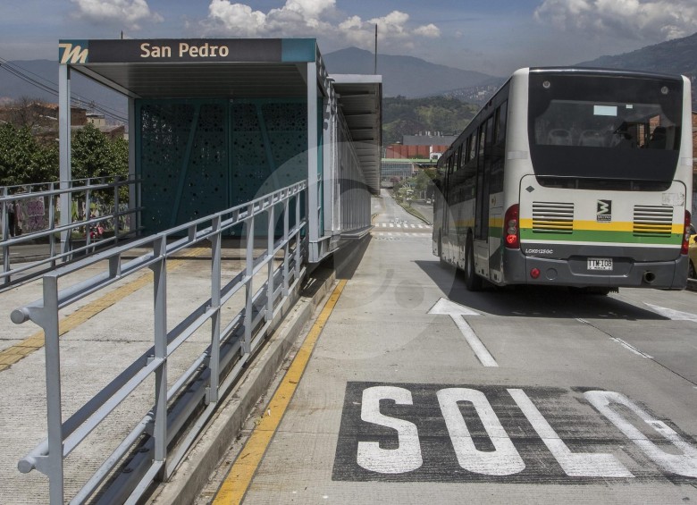 La estación San Pedro de Metroplús fue construida con la pendiente natural del sector, del 14,7 por ciento. Se destinará a servicios administrativos y culturales. FOTO Róbinson Sáenz