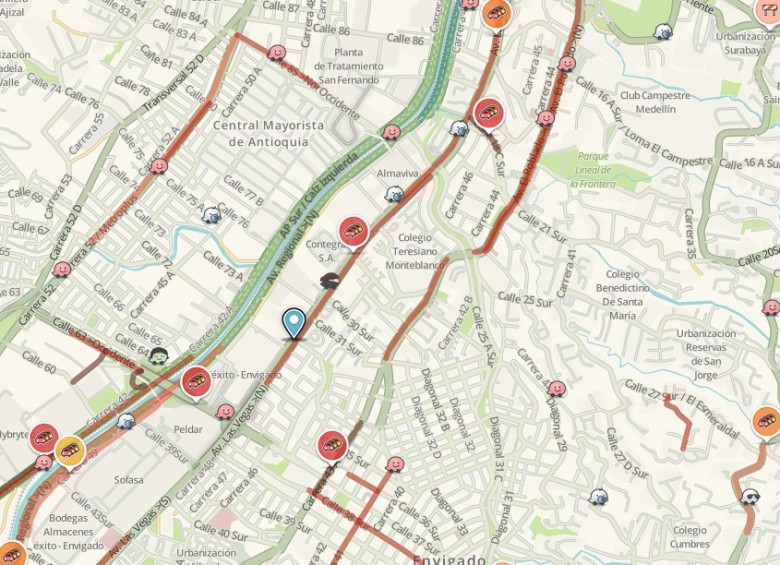 Waze es la laplicación que en tiempo real le informa cómo está el tráfico de su ciudad. FOTO Cortesía Waze