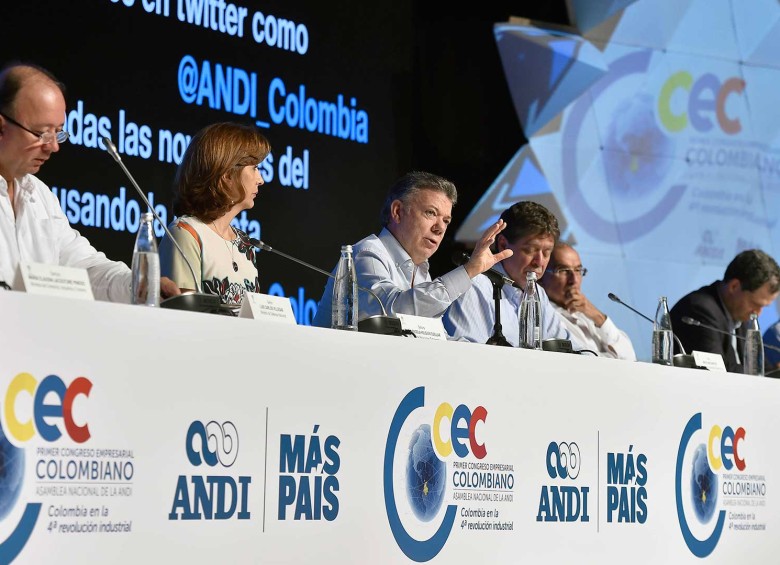 Juan Manuel Santos se refirió a la reforma tributaria en la clausura del primer Congreso Empresarial Colombiano (CEC), en Cartagena. FOTO Cortesía César Simón - SIG