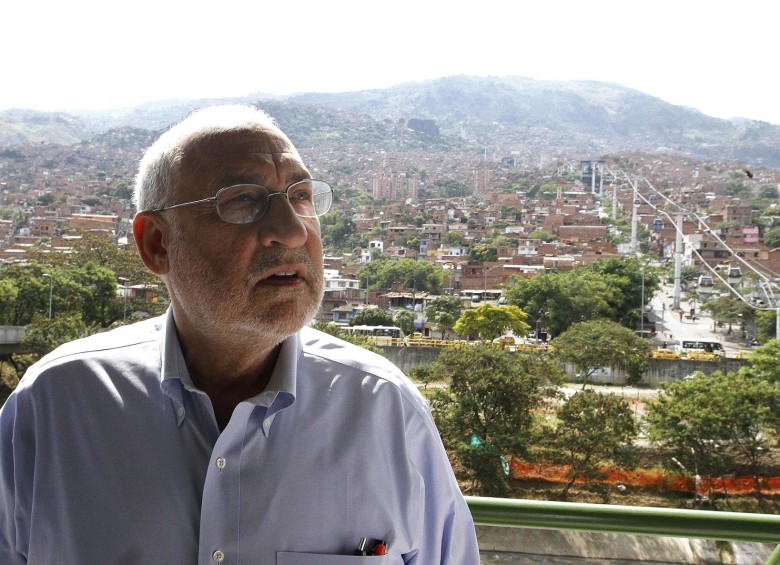Stiglitz, uno de los invitados al pasado Foro Urbano Mundial, realizado en Medellín, criticó duramente al FMI. FOTO DONALDO ZULUAGA