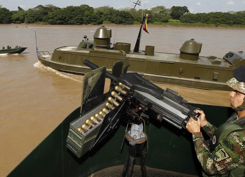 La infantería de Marina custodia el río Arauca donde fueron atacados al parecer por el Eln. Foto: Archivo
