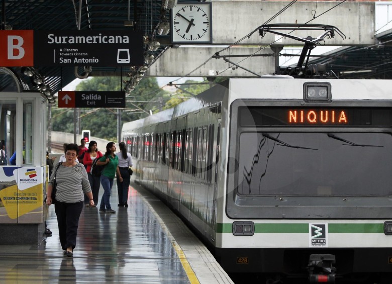 Son varias extensiones de horario que tendrá el Metro de Medellín en el mes de diciembre. FOTO Archivo Jaime Pérez