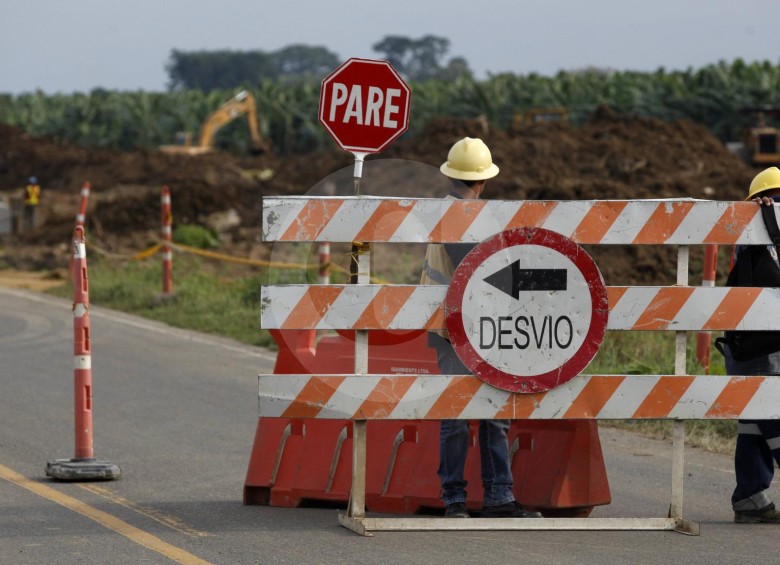 Las vías de Cuarta Generación en Colombia presentan retrasos. FOTO Manuel Saldarriaga Quintero