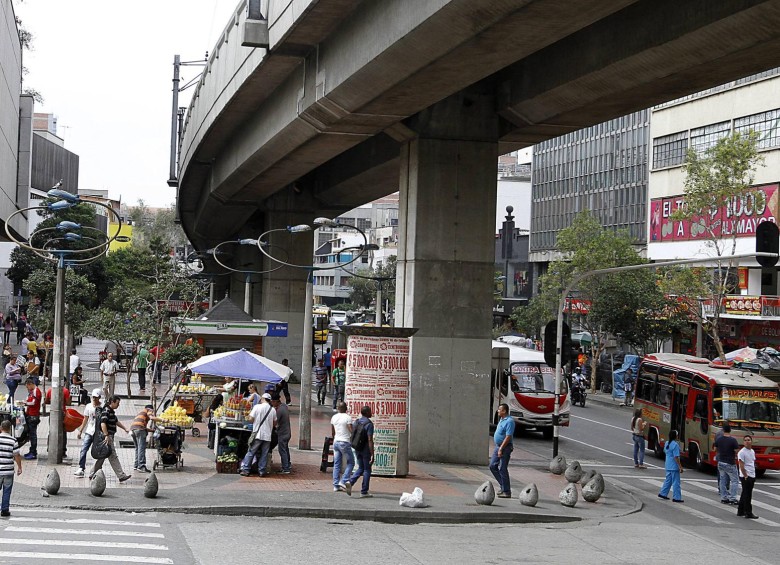 El comercio en Medellín sufre las consecuencias del aumento del desempleo en la ciudad. FOTO ARCHIVO