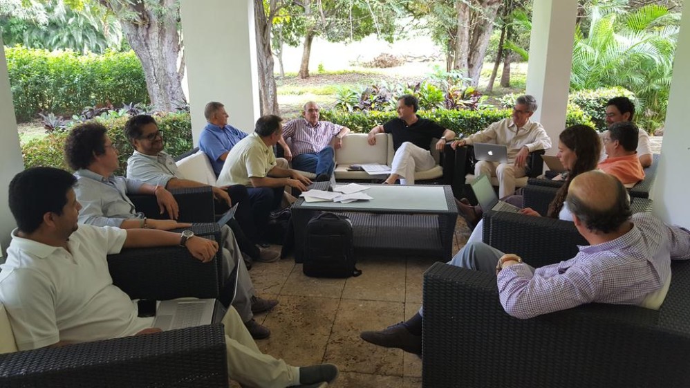 Los negociadores de ambas aprtes se reencontraron en Cuba. Foto Twitter Iván Márquez