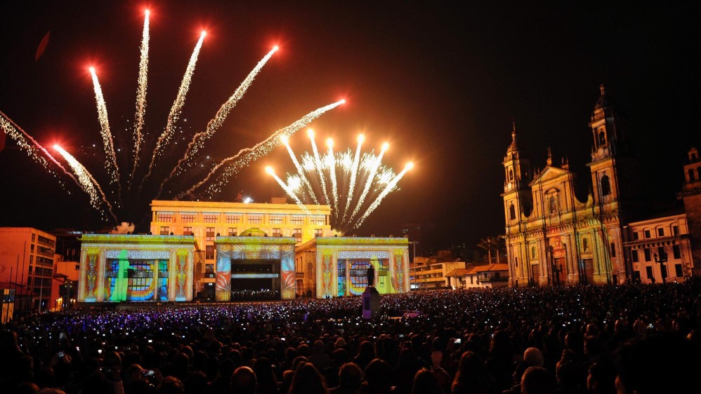 Se trata de uno de los espectáculos más hermosos del mundo y que convoca a millones de personas cada año a la ciudad francesa de Lyon. Un montaje de gran formato compuesto por mapping, iluminación y música. FOTO AFP