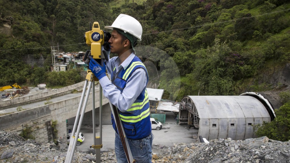 En este momento ninguna de las obras del cruce de la Cordillera Central están terminadas y ninguna está en funcionamiento y al servicio de la comunidad. FOTO: ESTEBAN VANEGAS