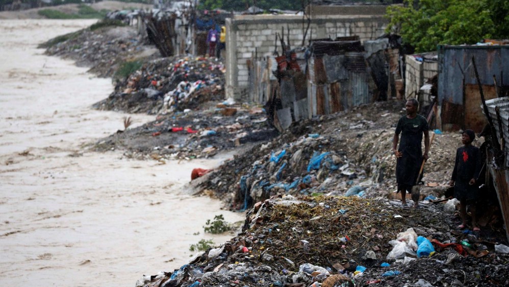 Mourad Wahba, representante especial adjunto del secretario general de la ONU para Haití, dijo que “gran parte de la población” había sido desplazada por Matthew y que al menos 10.000 estaban en refugios. (Puerto Príncipe, Haití. FOTO Reuters)