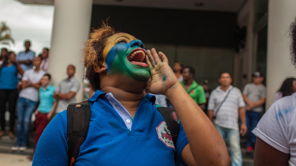 La marcha fue masiva debido a que los pobladores de Chocó afirman que los gobiernos locales y nacional tienen deudas históricas con el departamento. Foto: El Murcy