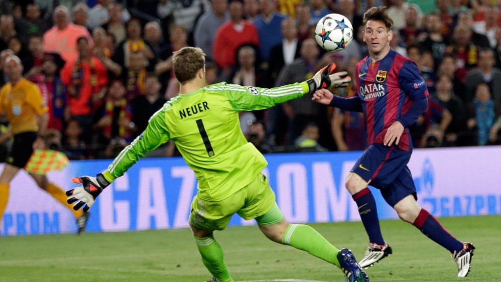 Dos minutos después, firmó una obra de arte, al regatear a Boateng y picar el balón por encima del magnífico Neuer. FOTO AP