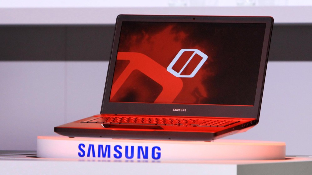 Entre los dispositivos que más han llamado la atención de los expertos figuran el Notebook Odyssey, el primer portátil de Samsung diseñado especialmente para videojuegos. FOTO Reuters