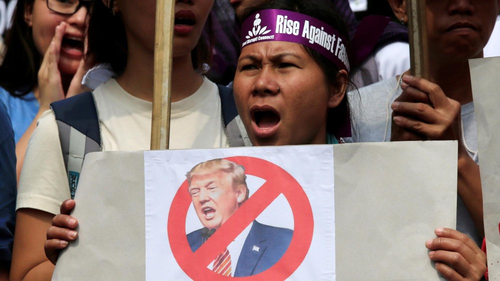 Una de las mayores protestas prevista contra el republicano el viernes será organizada por la Coalición ANSWER, un grupo liberal de base amplia que busca reunir a miles de personas en el U.S. Navy Memorial, junto a la ruta que seguirá el desfile. FOTO REUTERS