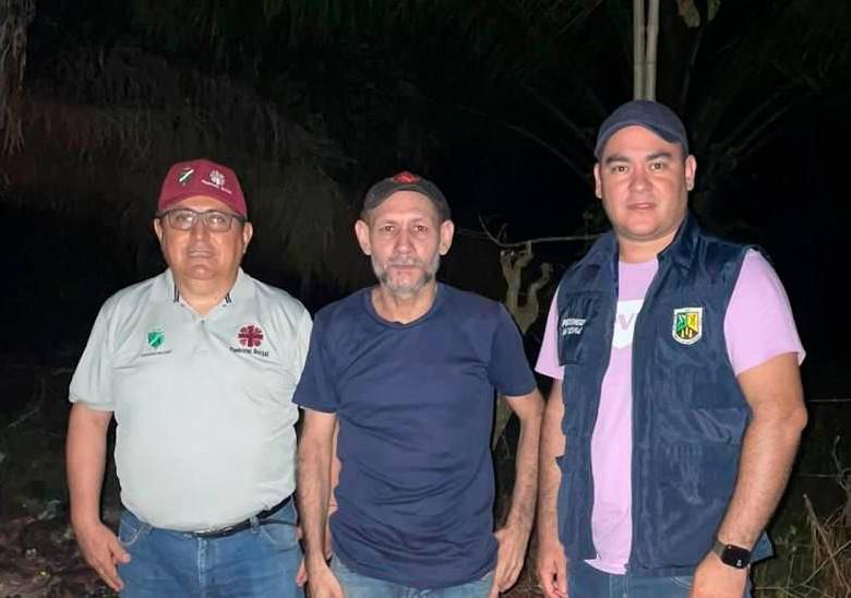 Galvis fue entregado a una comisión de la personería de Tibú y la iglesia católica. FOTO PERSONERÍA DE TIBÚ 