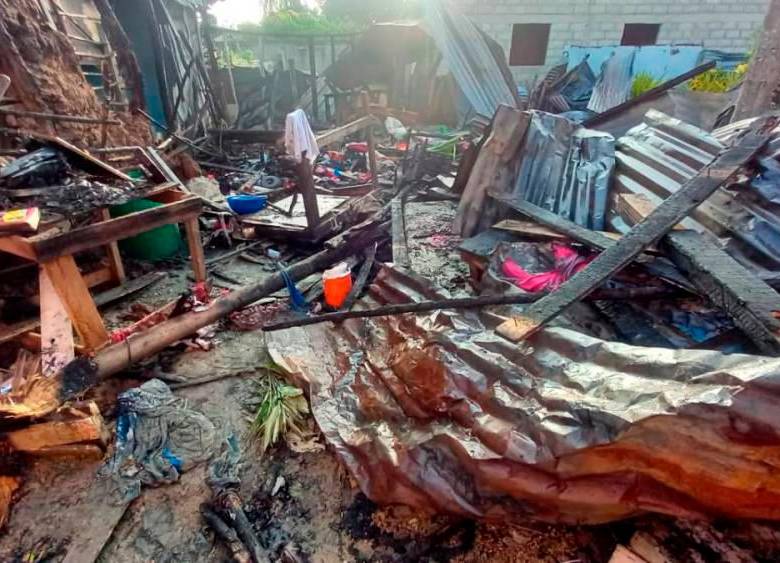 EL incendio se originó, al parecer, por una vela que hizo contacto con un plástico. FOTO COLPRENSA EL UNIVERSAL 
