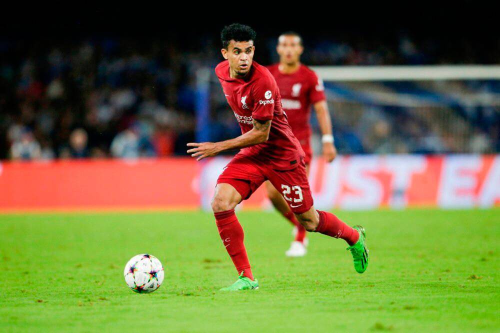 Luis Díaz jugará muy temprano (7:30 a.m.) este sábado con el Liverpool ante el Brentford. FOTO AFP