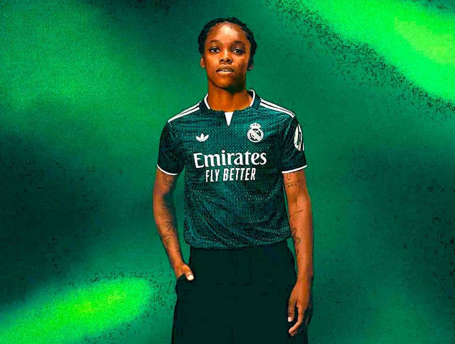La delantera colombiana Linda Caicedo con la nueva camiseta del club. Esta será la segunda indumentaria del Real Madrid para la temporada 2026-2027. FOTO TOMADA X@realmadridfem