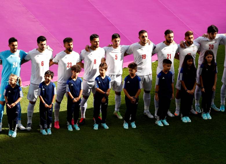 $!Los titulares del Mundial este viernes: Ecuador ilusiona, Qatar afuera, Irán resucita e Inglaterra frena