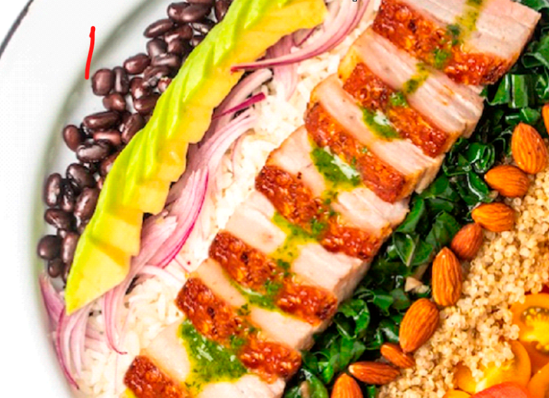 Imagen del Bowl de tocino de cerdo. FOTO Cortesía Porkcolombia.