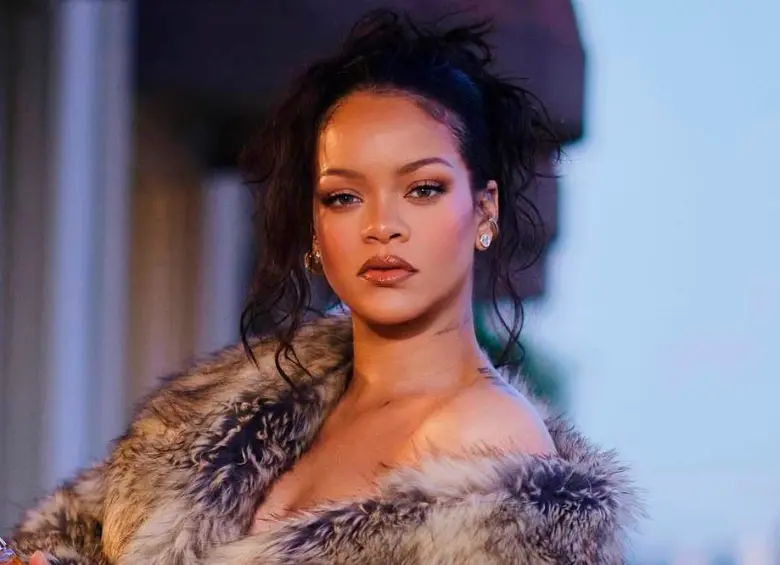 Rihanna se encontraba al interior de la mansión cuando ocurrió el tiroteo. FOTO: Tomada de @badgalriri en Instagram