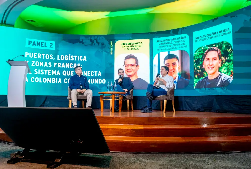 Panel 2: Puertos, logísticas y zonas francas. Alejandro Aristizábal, Juan Diego Ortiz y Nicolás Ordoñez.