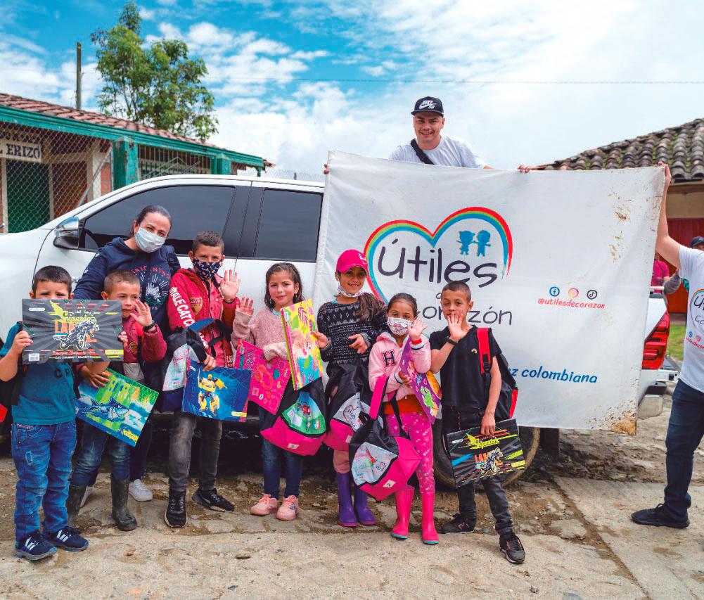 Útiles de Corazón es una de las iniciativas más sostenidas en el tiempo. Durante 18 años han recolectado toda clase de textos escolares para ayudar a los niños de poblaciones vulnerables. <b><span class="mln_uppercase_mln"> </span></b>FOTO<b><span class="mln_uppercase_mln"> CORTESÍA</span></b>