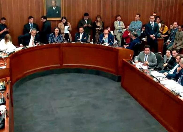 Por más de 7 horas la Comisión Cuarta de Senado discute el proyecto de reforma laboral. FOTO tomada de YouTube