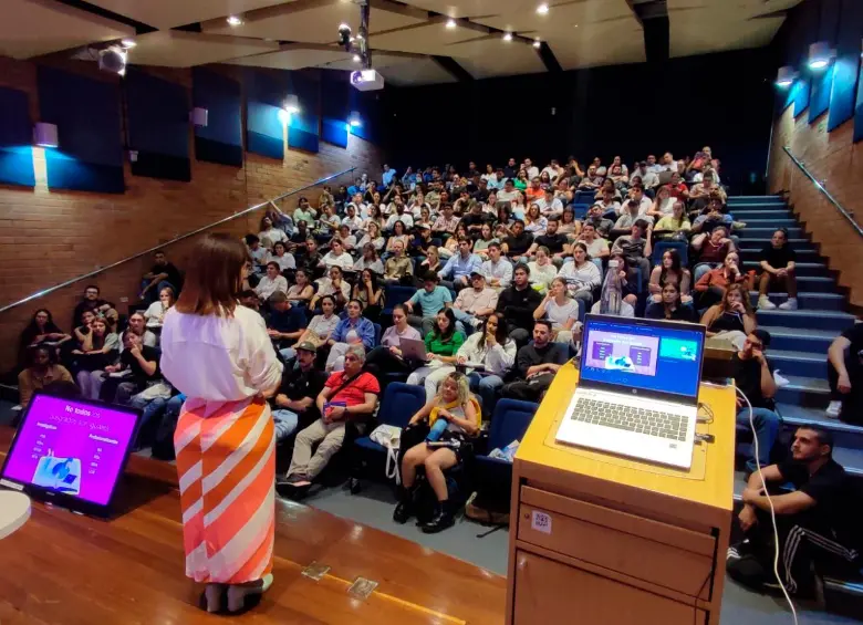 Profesionales interesados en formarse en el extranjero podrán conocer de primera mano las oportunidades y requisitos para estudiar en las mejores universidades del mundo. FOTO: CORTESÍA
