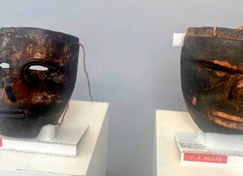 Las dos máscaras indígenas fueron adquiridas en 1915. FOTO: TOMADA DE TWITTER @_BORRADO_