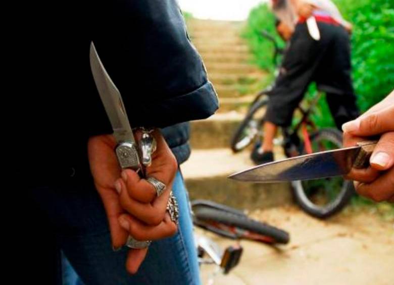 Las autoridades buscan al segundo ladrón que huyó del lugar cuando le dispararon a su cómplice. FOTO: COLPRENSA