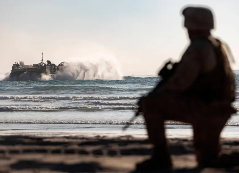 La designación como Organización Terrorista Extranjera contra el Cartel de los Soles se da en pleno despliegue de la Fuerza Naval de EE.UU. en el mar Caribe. FOTO: CORTESÍA @Usnavy.