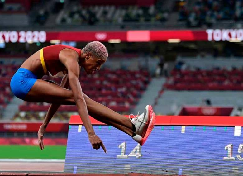 Rojas de 25 años es la primera mujer de Venezuela en ganar un oro olímpico. Foto AFP